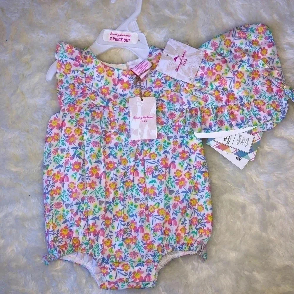 TOMMY BAHAMA - two piece bonnet set